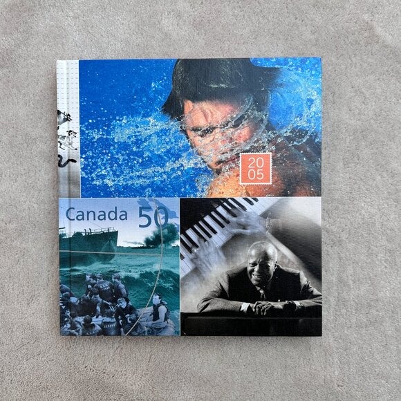 Collection Canada Postage Stamps 2005 Album | Stamps Included - Picture 3 of 3